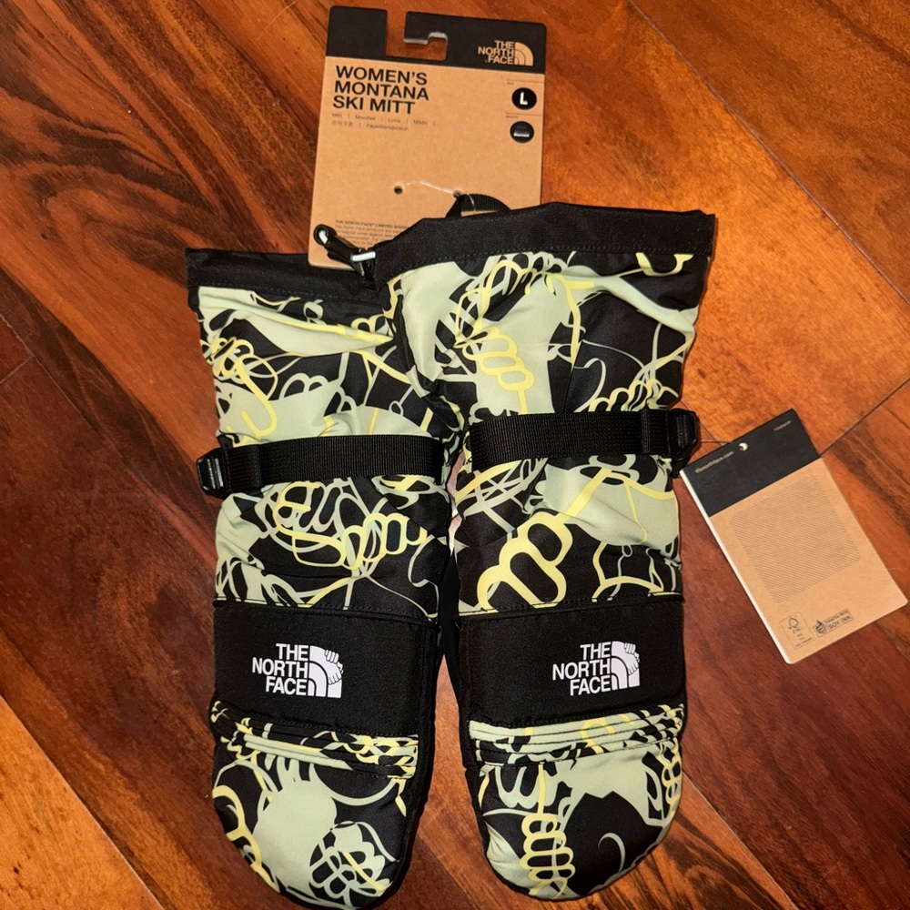 North Face Women’s Montana Ski Mitt size L, warmest level.